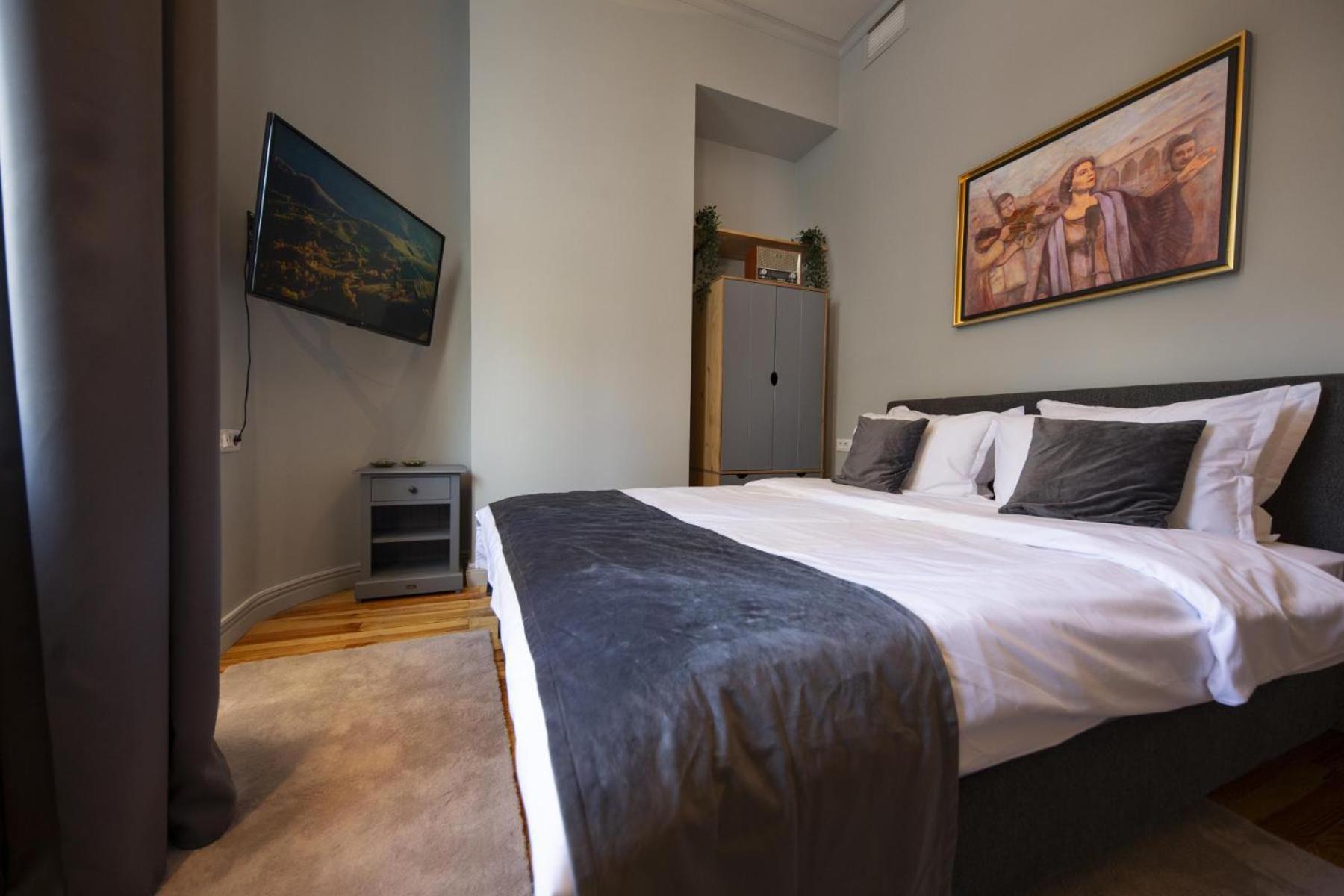 Athenaeum Spacious& Cozy 1Br Prime Location W Balcony بوخارست المظهر الخارجي الصورة