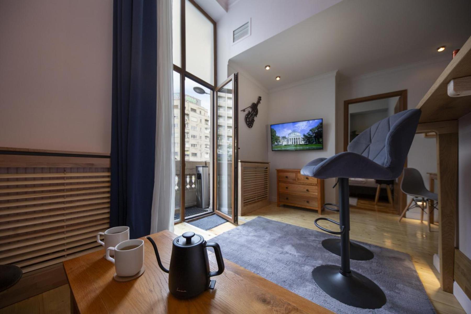 Athenaeum Spacious& Cozy 1Br Prime Location W Balcony بوخارست المظهر الخارجي الصورة